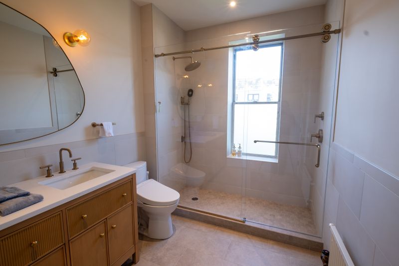 Bathroom Renovation gallery