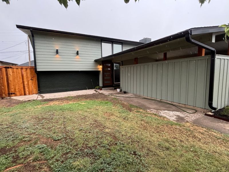 Windows & Siding