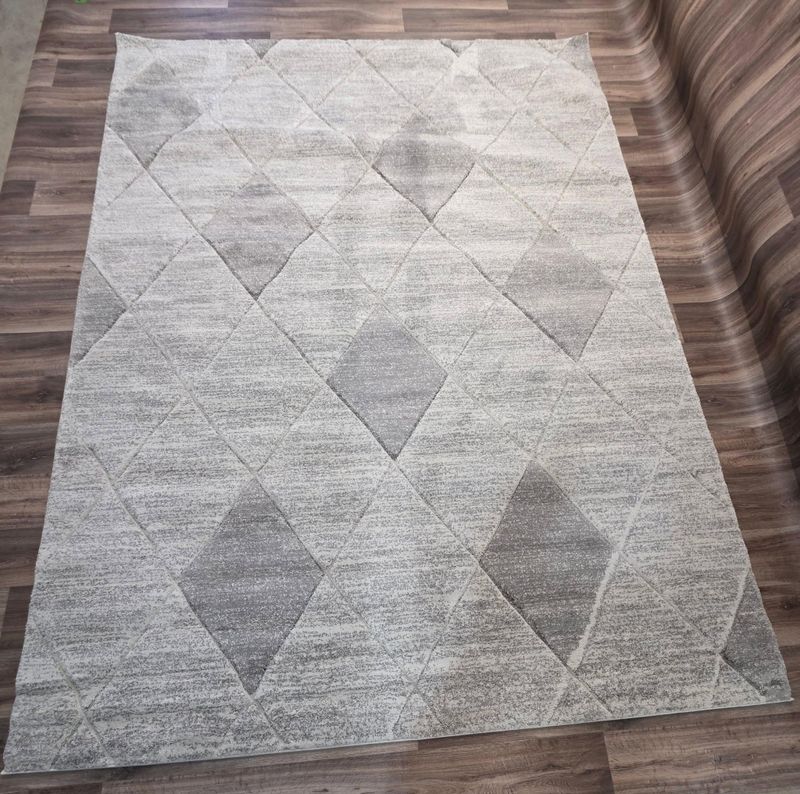 Carpet Installation and Repair