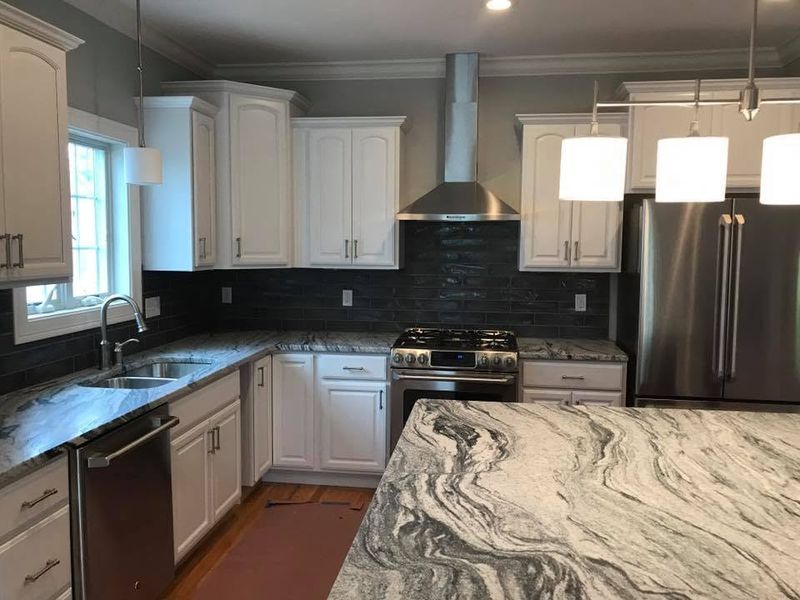 Kitchen Backsplash Installation