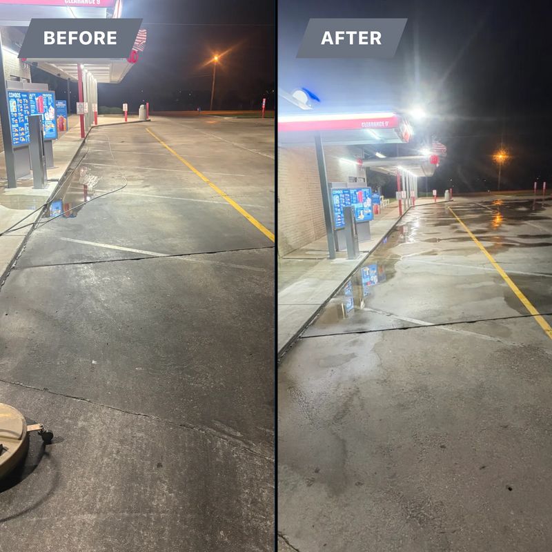 Driveway and Sidewalk Cleaning