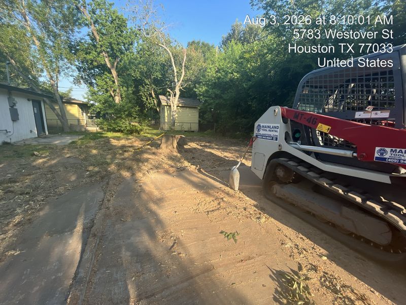 Small demolition and structure removal