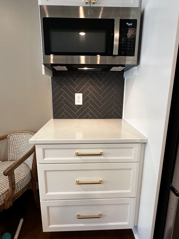 Kitchen Backsplash Installation