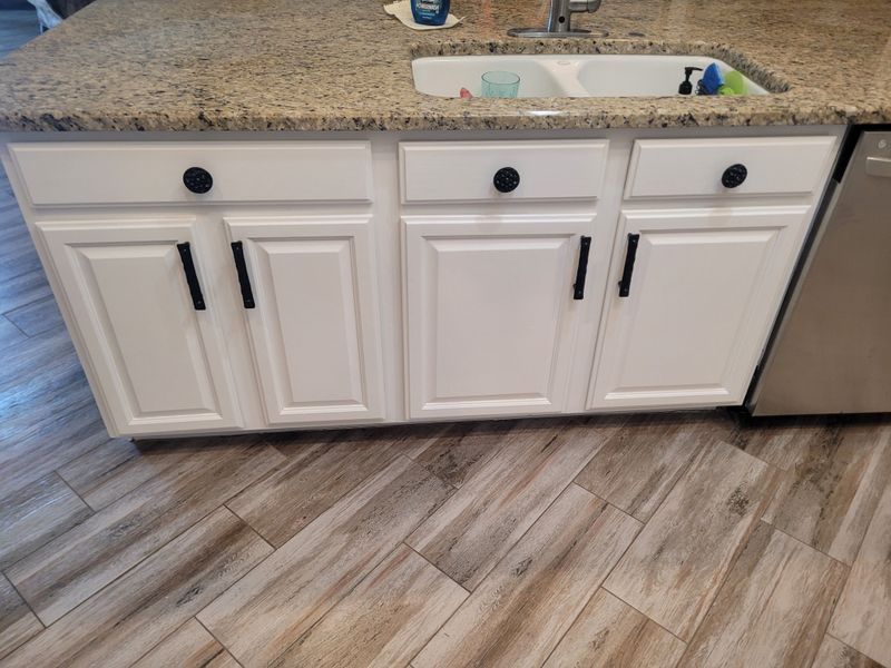 Kitchen Cabinet Repainting
