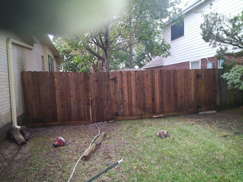 Fence Washing