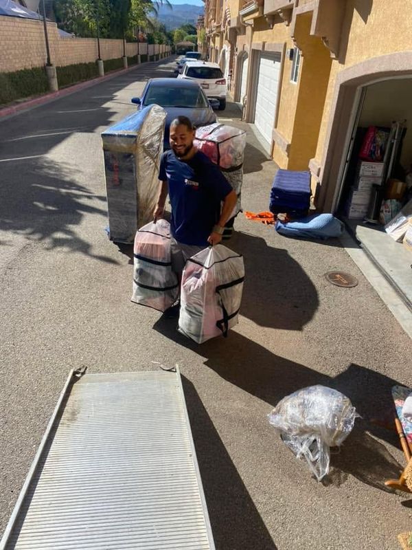 Moving and Storage Services