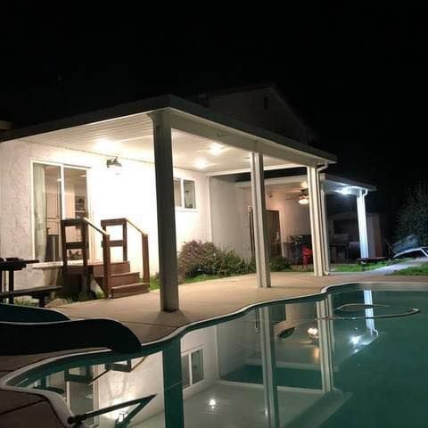 Insulated & Non-insulated Patio Covers