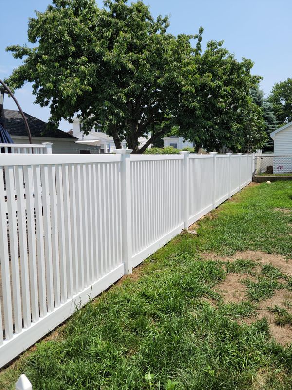 Vinyl Fences