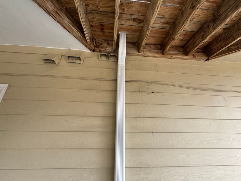 Gutter Repair & Replacement