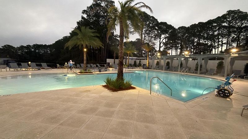 Pool Repairs 