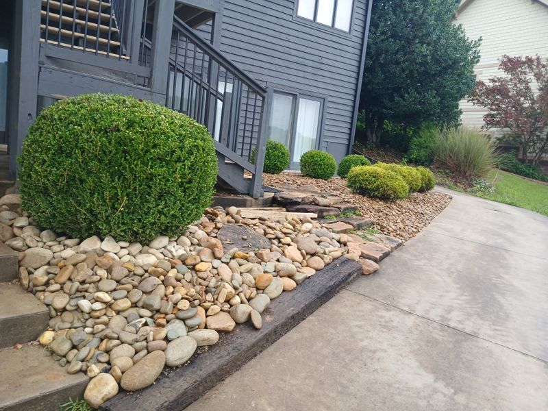 Natural Stone Hardscape