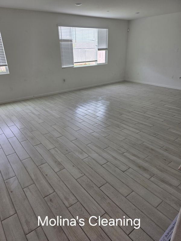 Move In / Move Out Cleaning