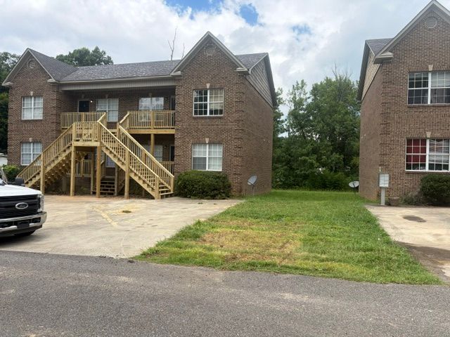 Deck & Patio
