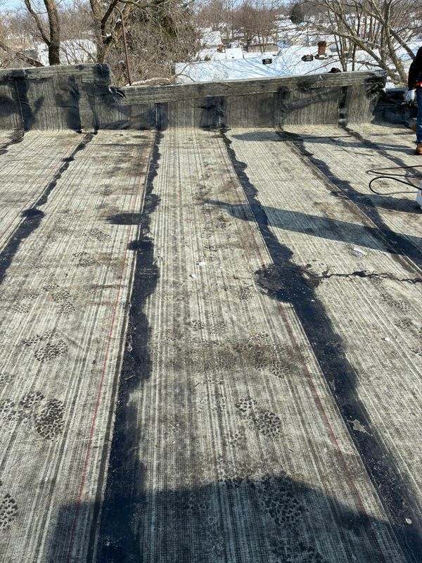 Low slope roofing services