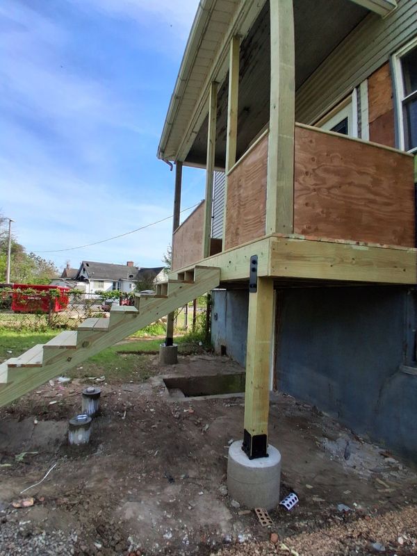 Transformative Porch Renovation: Enhancing Functionality and Style in Carbondale, IL