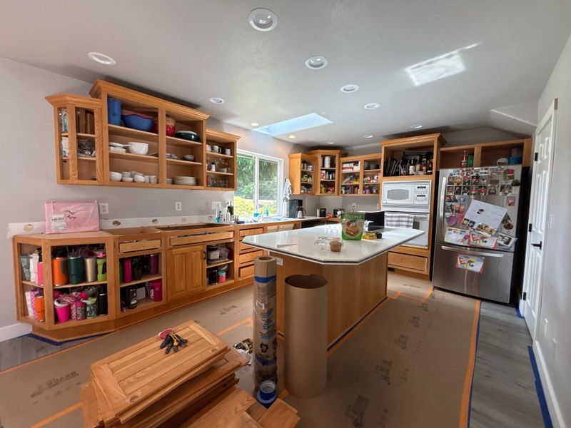 Kitchen and Cabinet Refinishing