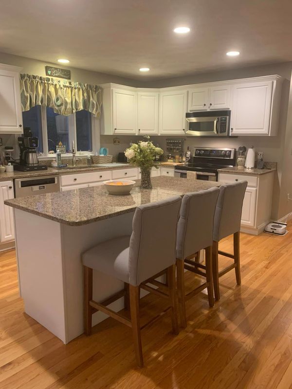 Kitchen and Cabinet Refinishing