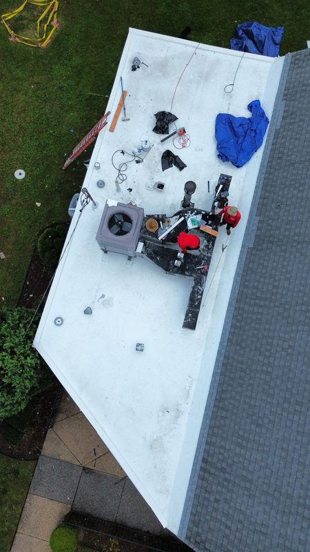 Commercial & Institutional Flat Roof Replacement
