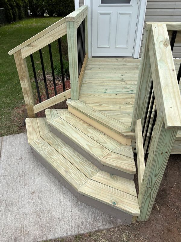 Custom Deck Construction