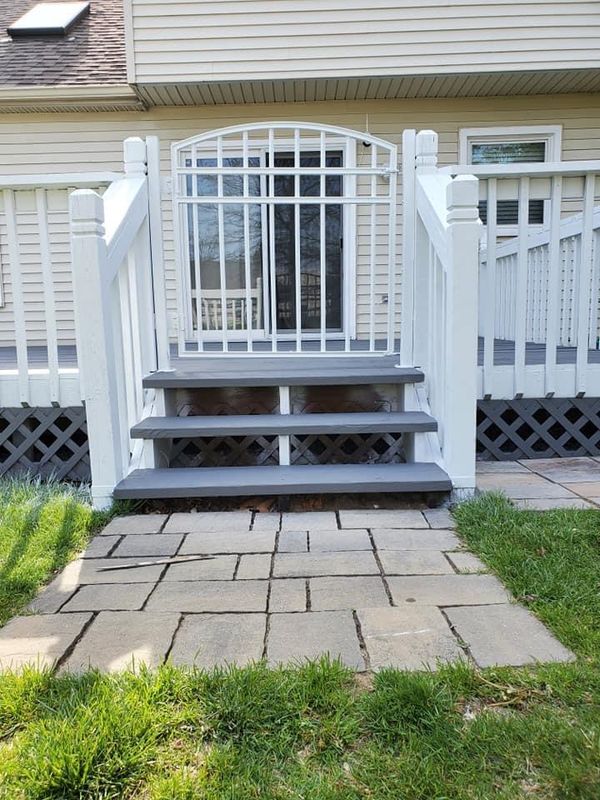 Deck Staining and Sealing