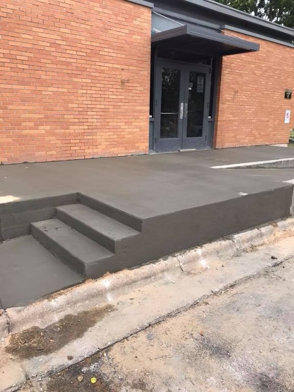 Stair Design Concrete pour Installation