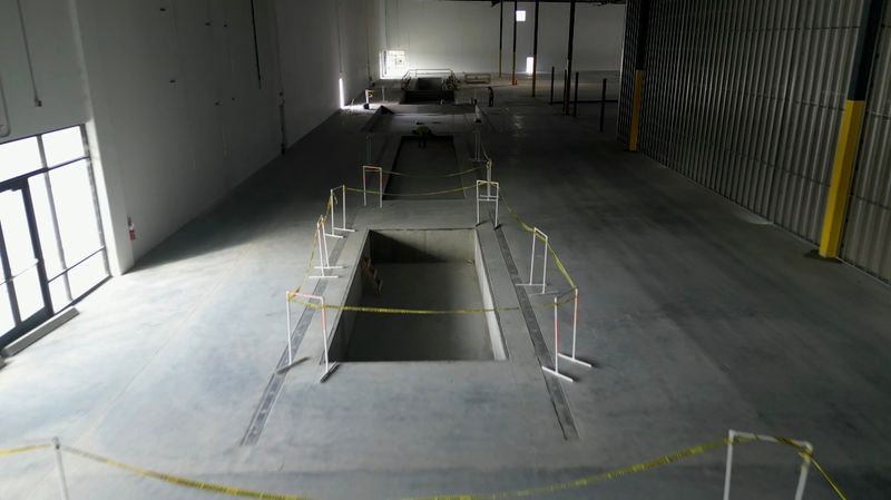 34,000 SF of double mat 12” slab with 1,000 LF of embedded rail and (4) custom pits for blasting, paint, and drying—another solid one in the books.