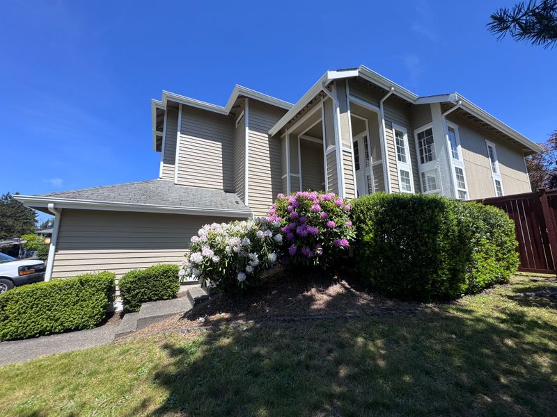 Revitalize Your Gig Harbor Home: American Europe Painting's Expert Exterior Makeover