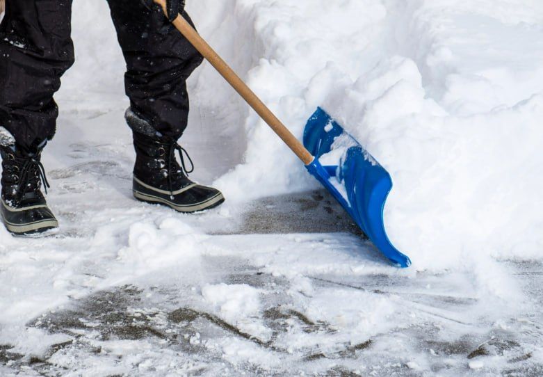 Residential Snow Removal and Salting