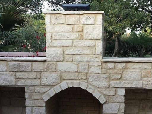 Brick/Stone Columns