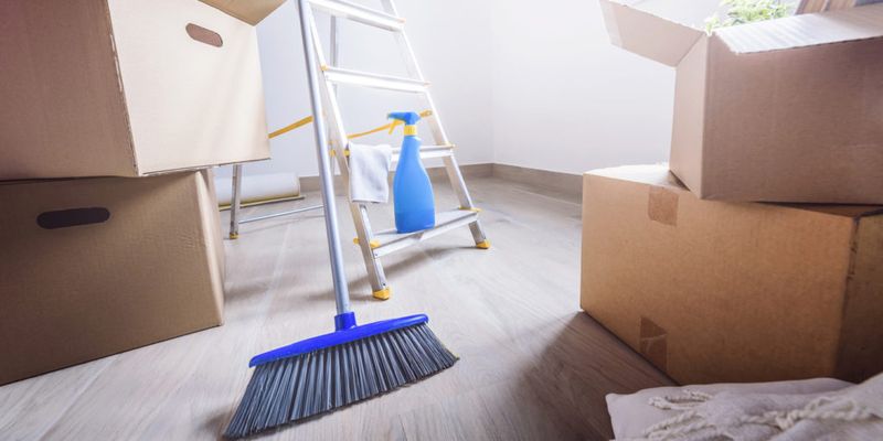 Move In / Move Out Cleaning