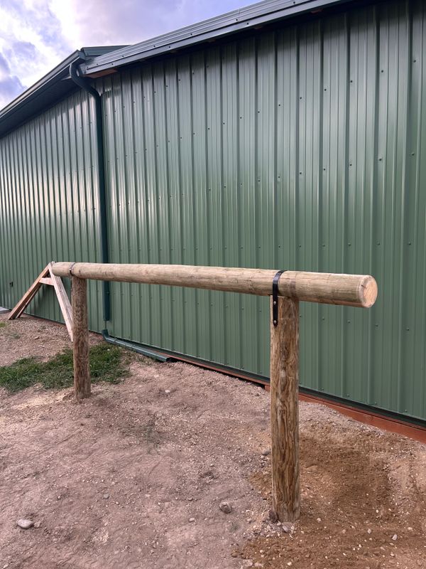 Sturdy Equine Solutions: Custom Hitching Rail Fabrication