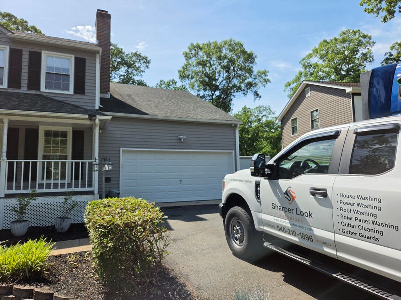 Gutter Clean/Gutter Guards