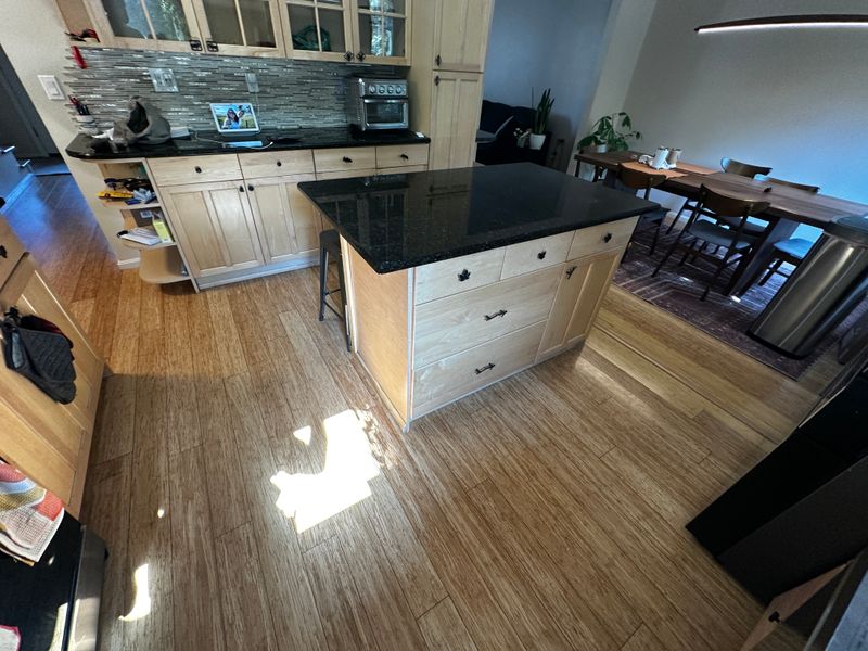 Golden Kitchen 