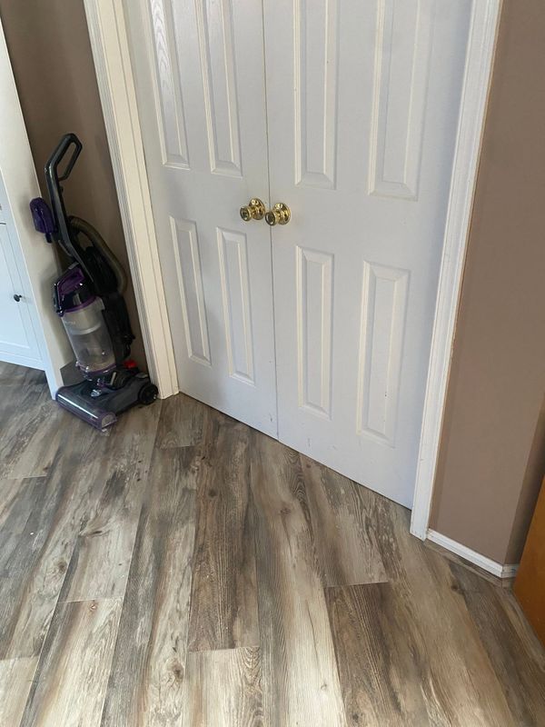 Vinyl and Laminate Flooring