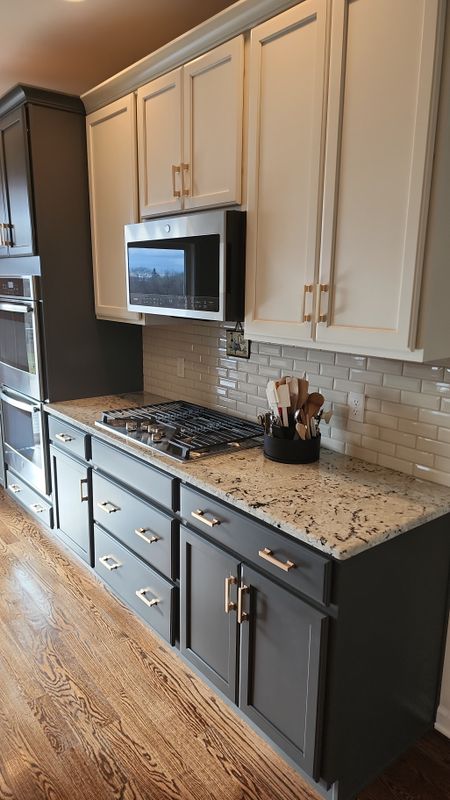 Cabinets Painting