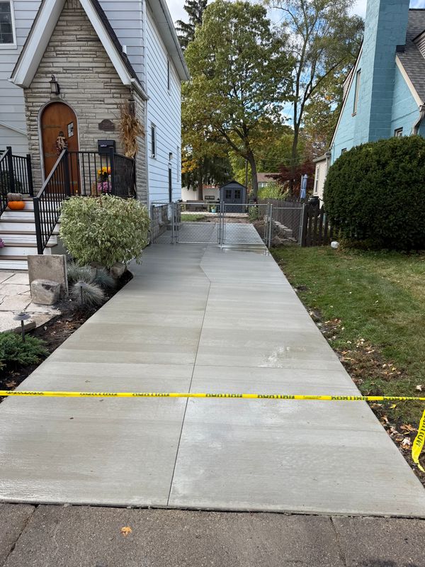 Concrete Sidewalk Installation