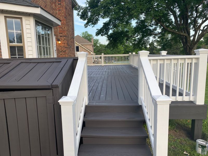 Deck and Fence Staining gallery