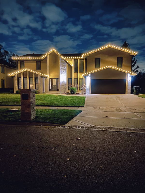 Holiday Lighting gallery