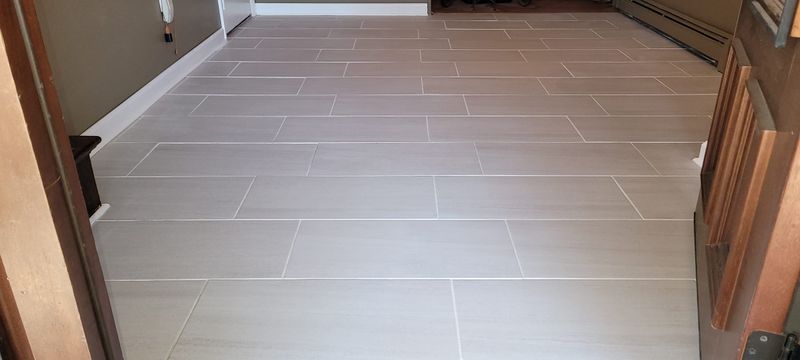 Foyer Entry - Porcelain Tile
