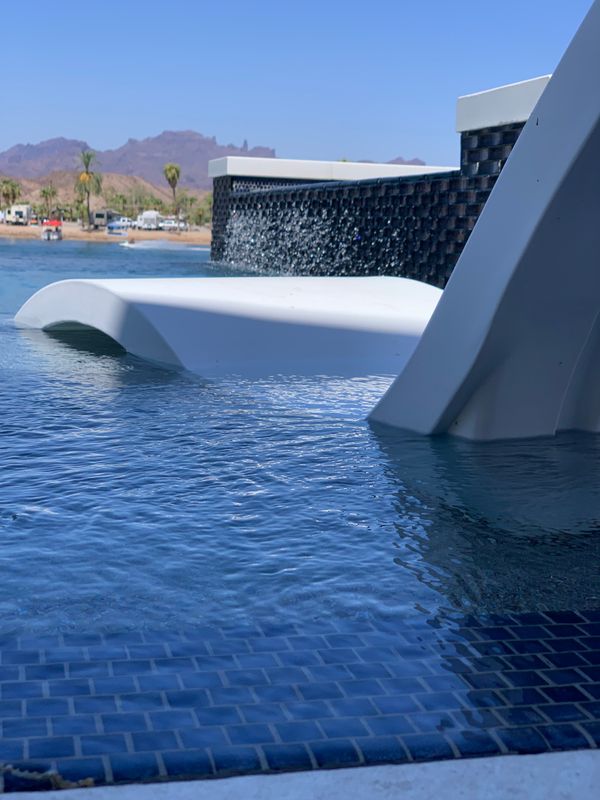 Pool Cleaning & Maintenance