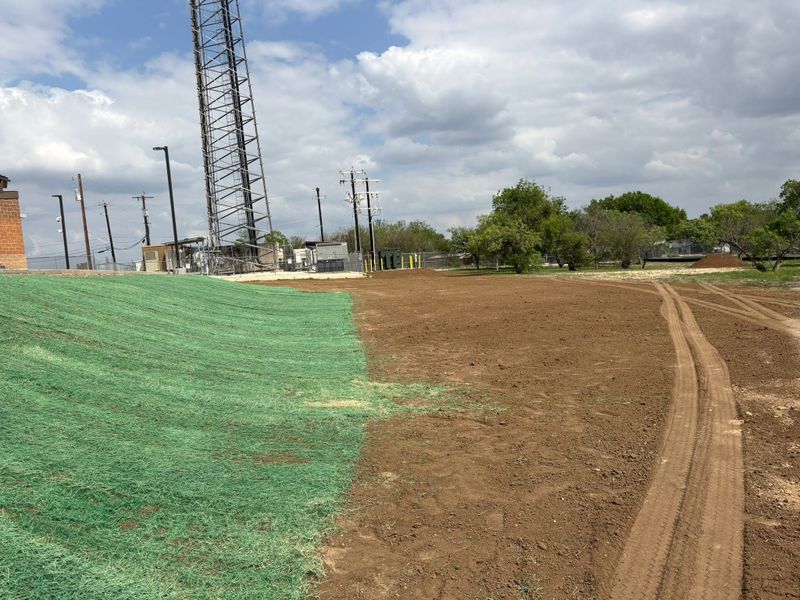 Pipeline right-of-way Hydro Mulching
