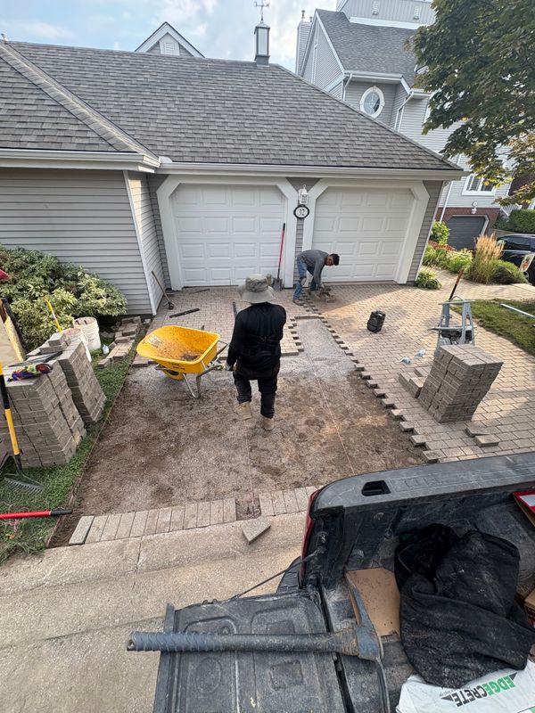 Interlock Pressure Washing & Re-Sanding