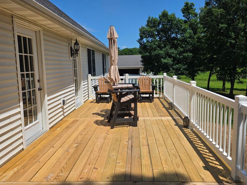 Custom Deck Building