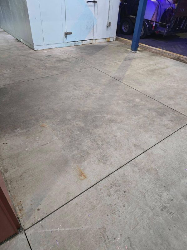 Hardscape Cleaning