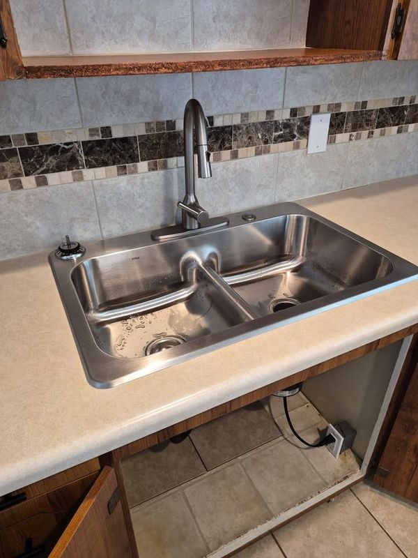 Kitchen Backsplash Installation