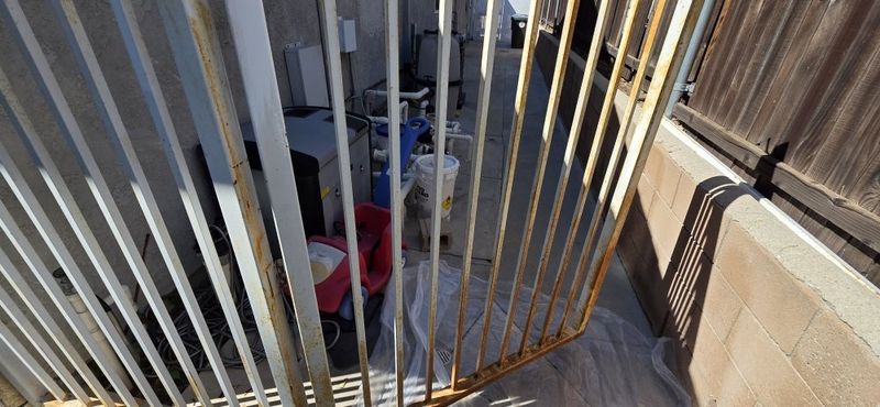 Metal Fence & Gate Painting in Santa Clarita