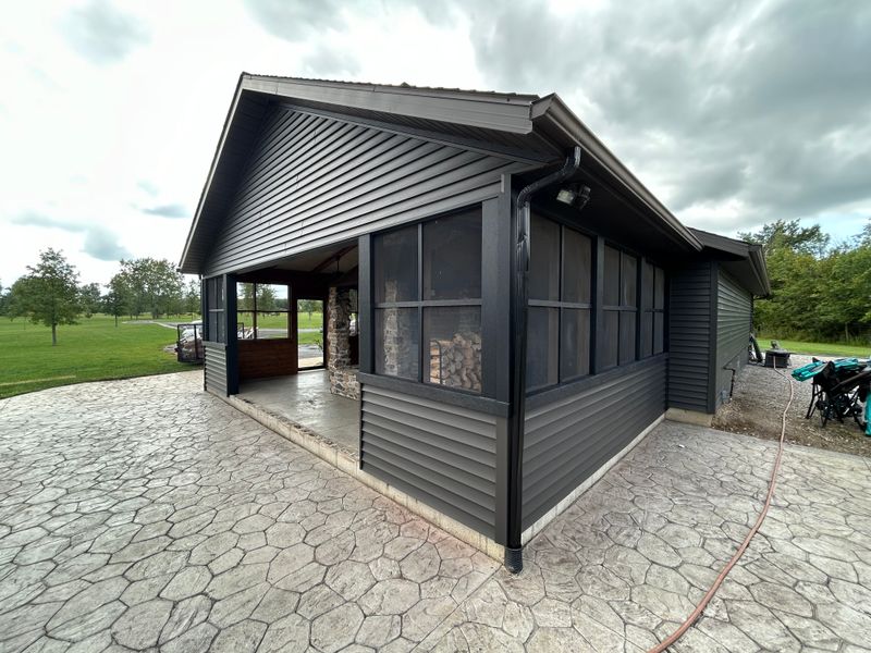Siding Installation & Repair Service
