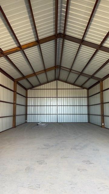Metal buildings 