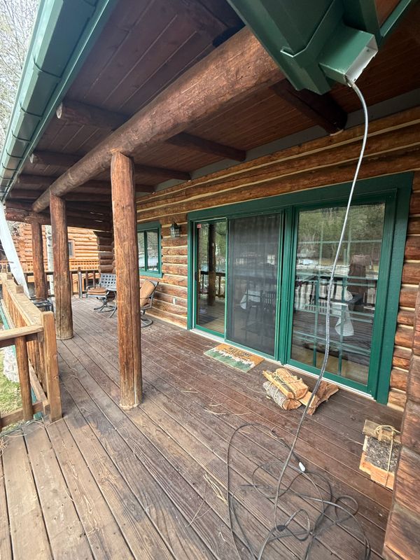 Log Home Chinking in Montana