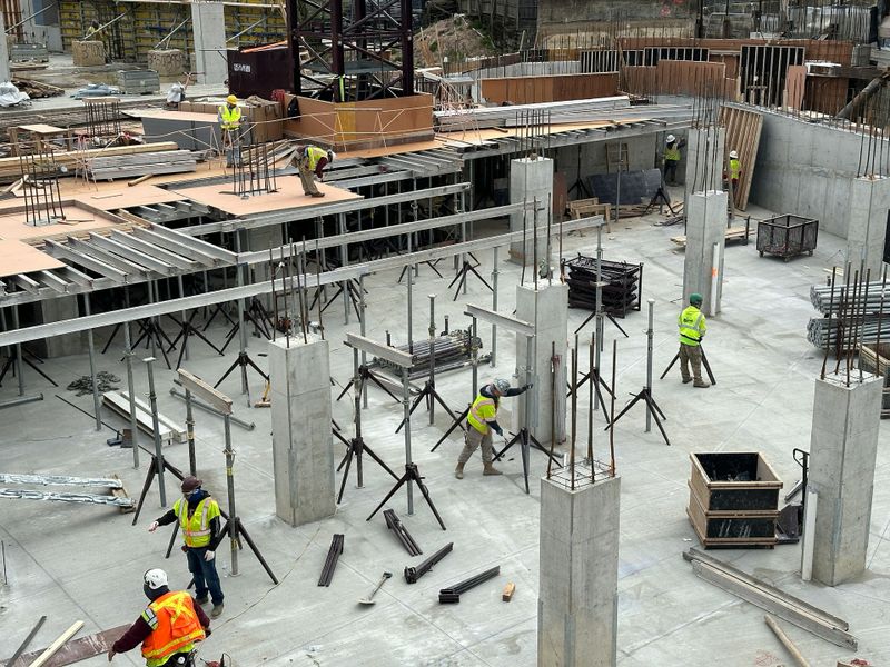 Concrete Pouring & Finishing